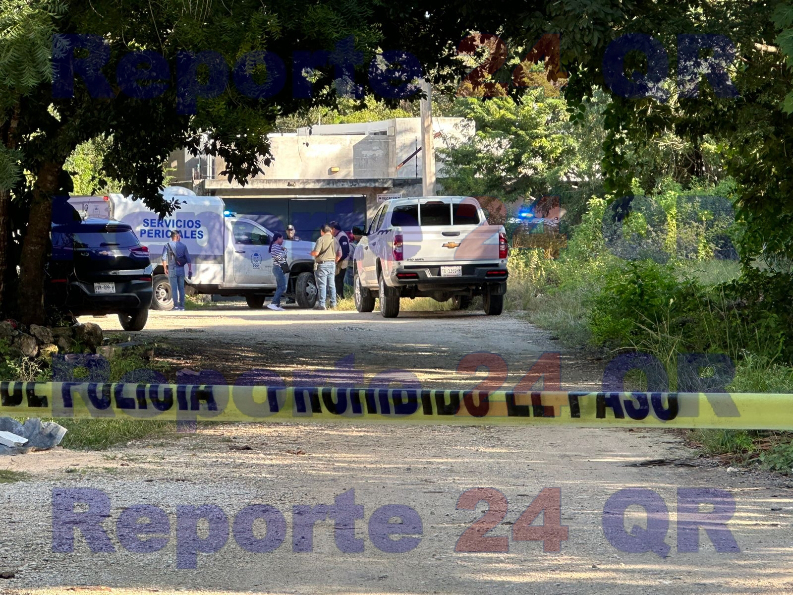 Encuentran dos cuerpos dentro de un taxi en Bonfil